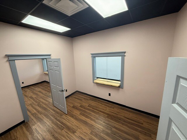 More Photos Of 520 Lew Dewitt Blvd, Waynesboro Medical For Lease