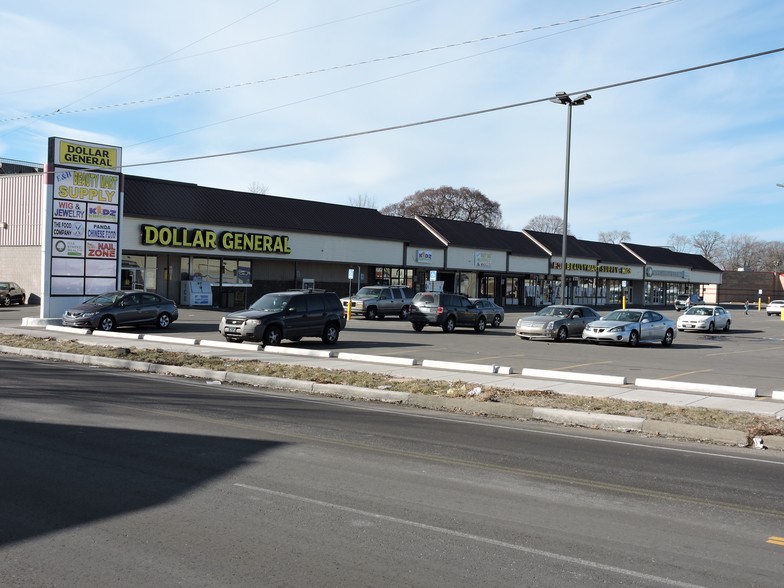 More Photos Of 18610 Fenkell St, Detroit Unknown For Lease