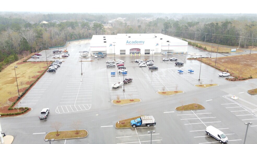 More Photos Of 12075 Lamey Bridge Rd, D'Iberville Freestanding For Sale