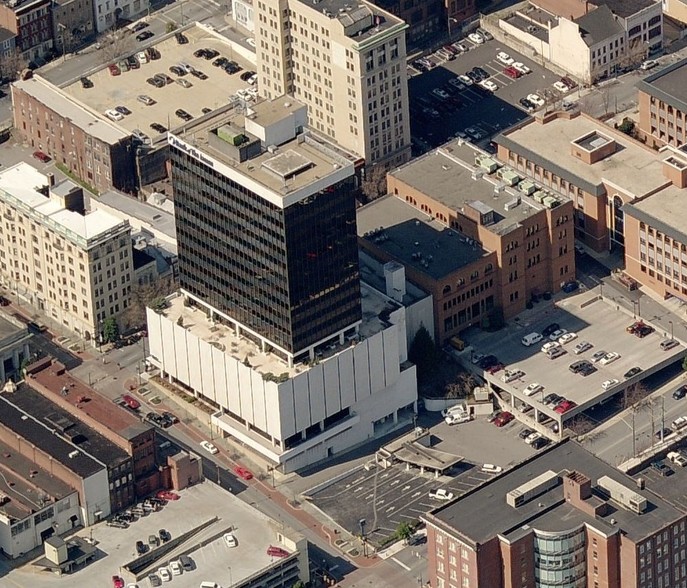 Primary Photo Of 828 Main St, Lynchburg Office For Lease