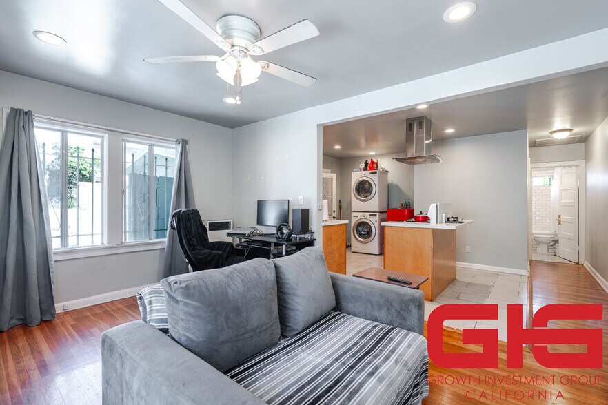 More Photos Of 1216 N St Andrews Pl, Los Angeles Multifamily For Sale