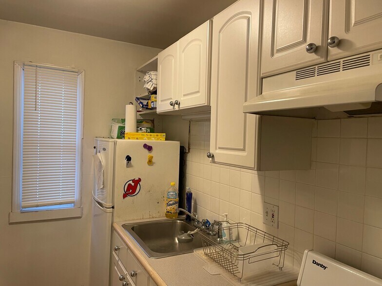 More Photos Of 101 Comstock Ave, Syracuse Apartments For Sale