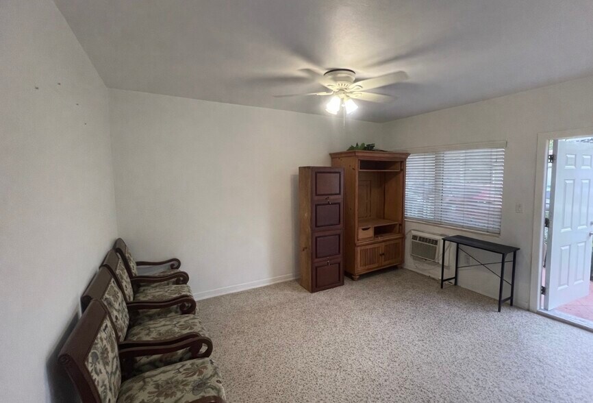 More Photos Of 140 SW 30th Ct, Miami Multifamily For Sale