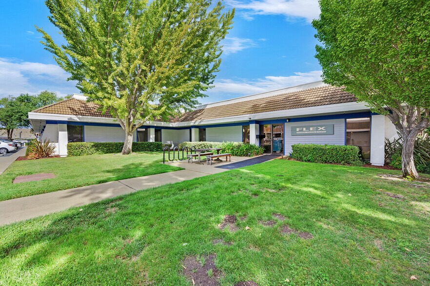 More Photos Of 2220-2228 Camino Ramon, San Ramon Loft Creative Space For Sale