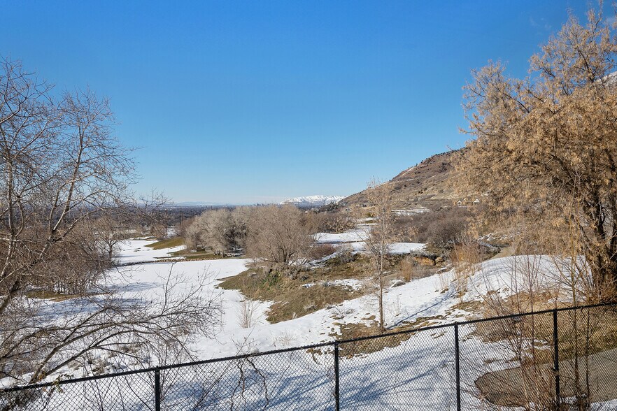 More Photos Of 6440 S Wasatch Blvd, Salt Lake City Office For Lease