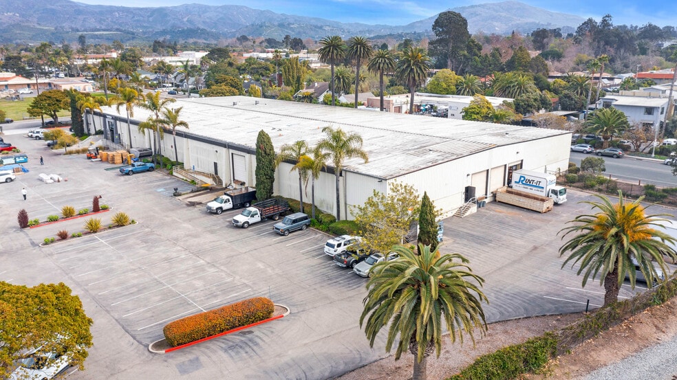 More Photos Of 5201 6th St, Carpinteria Manufacturing For Lease