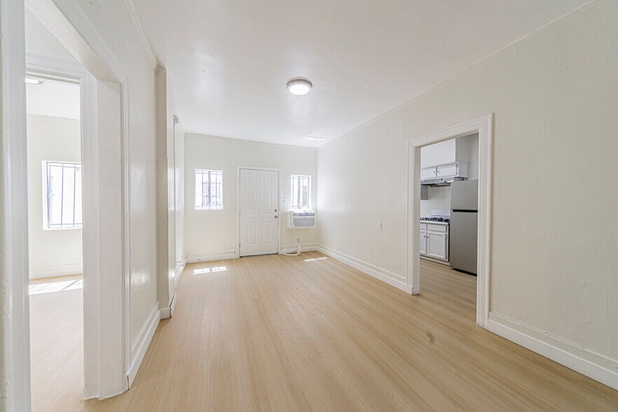 More Photos Of 2505-2509 Malabar St, Los Angeles Apartments For Sale