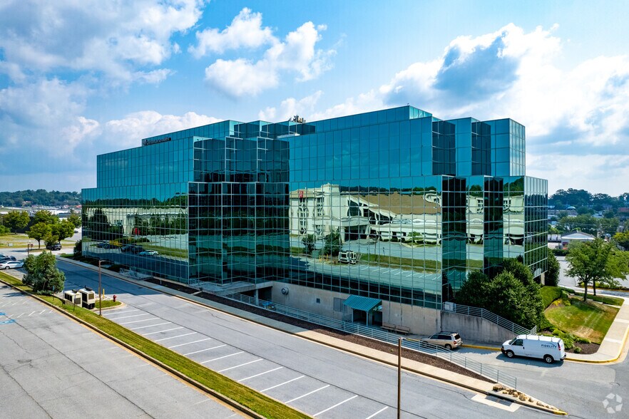 More Photos Of 1940-1946 Greenspring Dr, Timonium Unknown For Lease