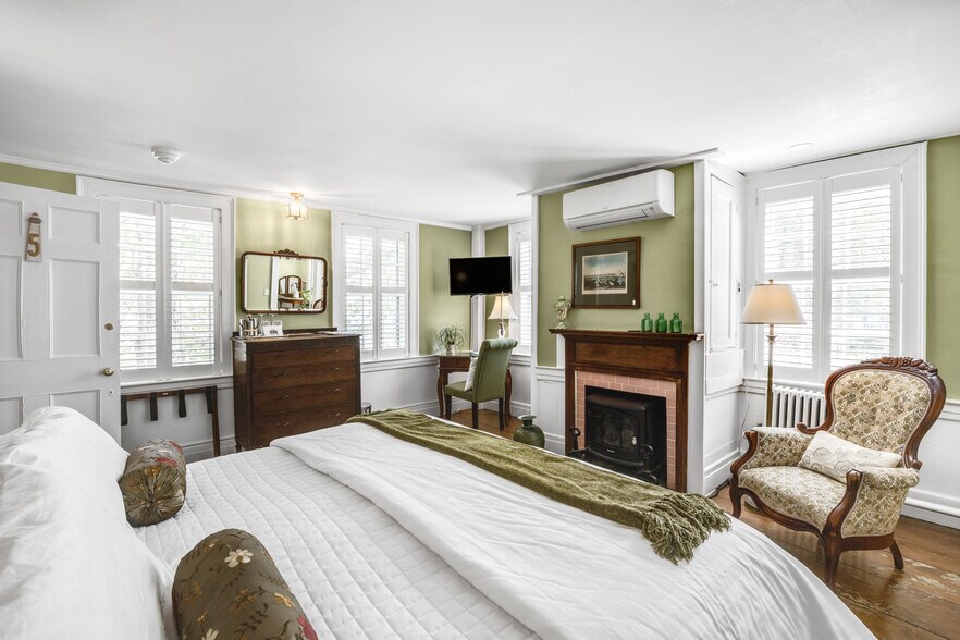 More Photos Of 1861 Main St, Brewster Hospitality For Sale