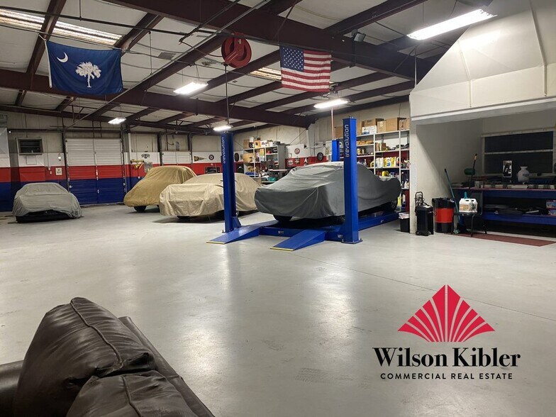 More Photos Of 1020 2nd Ave, Columbia Warehouse For Lease