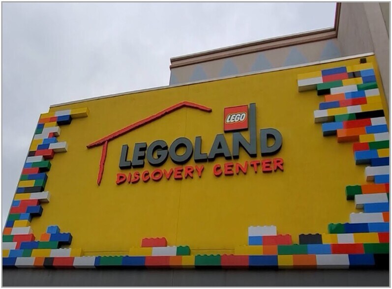 More Photos Of 3969 Morse Xing, Columbus Restaurant For Sale