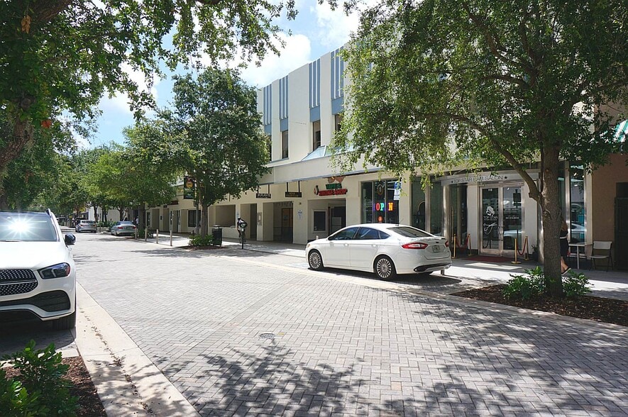 More Photos Of 330 Clematis St, West Palm Beach Storefront Retail Office For Sale