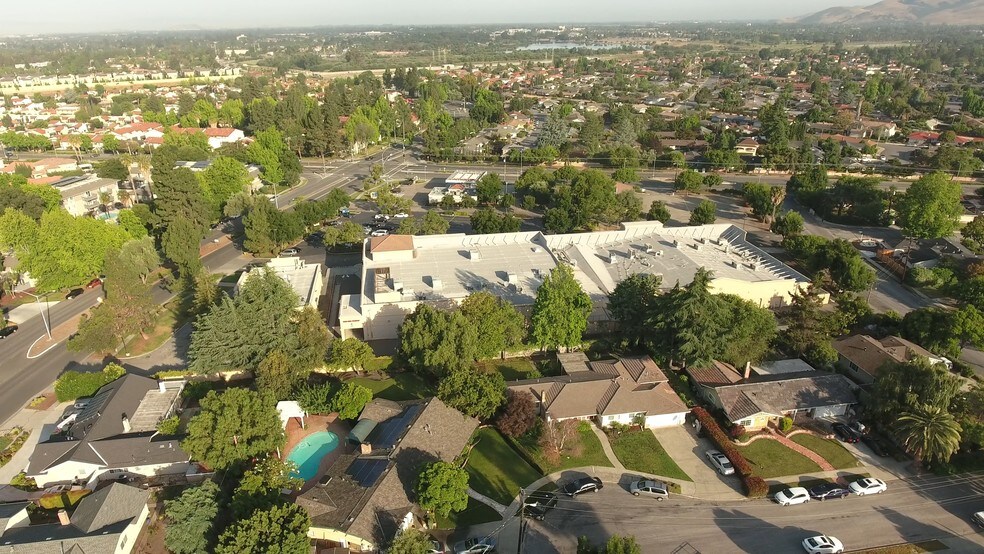 More Photos Of 1916-2000 Driscoll Rd, Fremont Storefront For Sale
