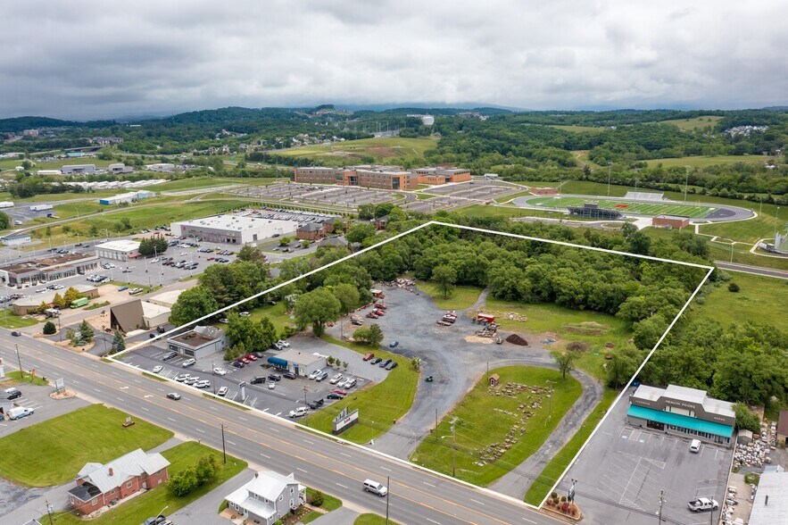 Primary Photo Of , Harrisonburg General Retail For Sale