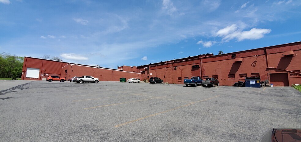 More Photos Of 75 Stark St, Hudson Manufacturing For Sale