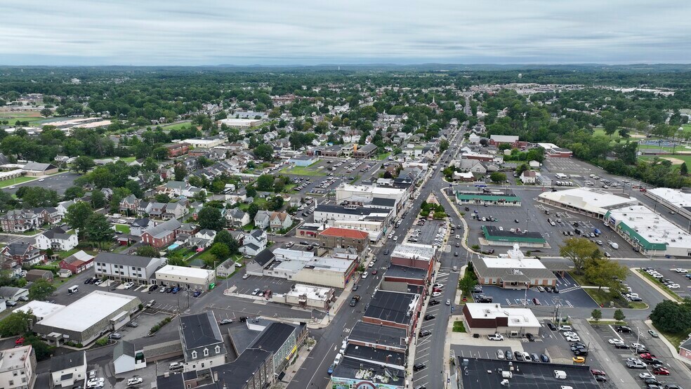 More Photos Of 242-248 W Broad St, Quakertown Office For Sale