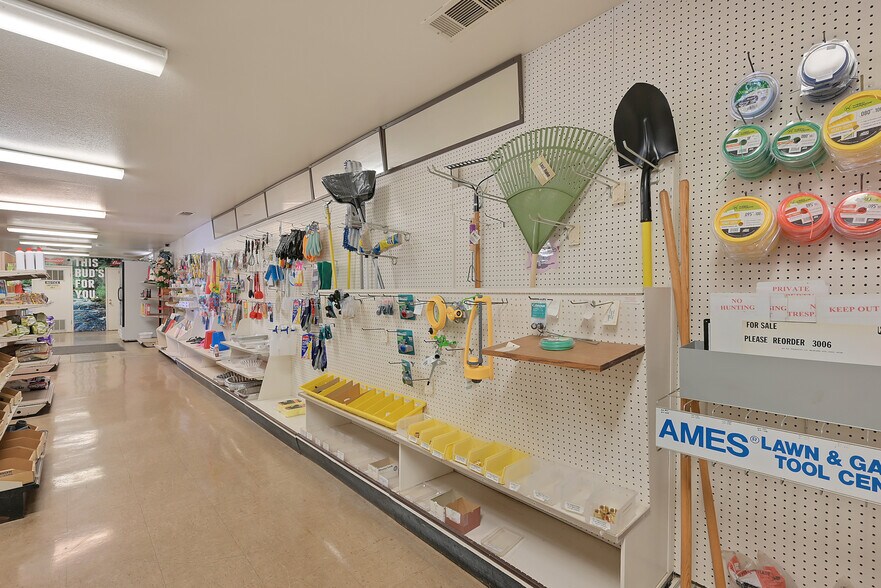 More Photos Of 11400 Loma Rica Rd, Marysville General Retail For Sale