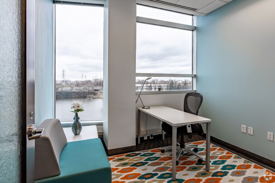 More Photos Of 2355 Highway 36 W, Roseville Coworking Space
