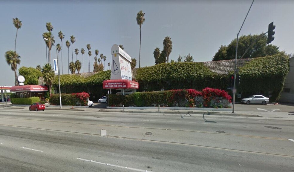 Primary Photo Of 4200 W Century Blvd, Inglewood Hotel For Sale