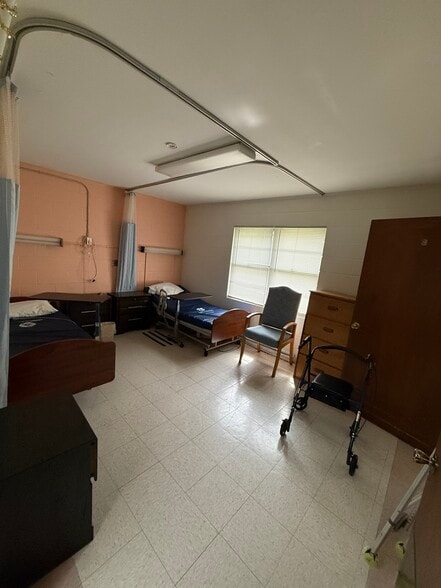 More Photos Of 1301 N 5th St, Tonkawa Assisted Living For Sale