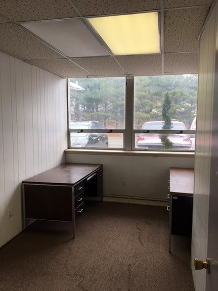 More Photos Of 115-117 Patterson St, Hillsdale Warehouse For Lease