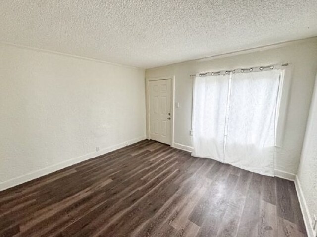 More Photos Of 1700 W 60th St, Los Angeles Multifamily For Sale