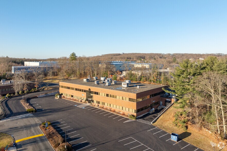 More Photos Of 25 Birch St, Milford Unknown For Lease