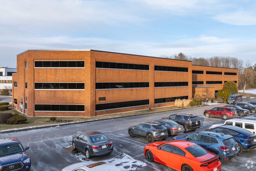 More Photos Of 120 Turnpike Rd, Southborough Office For Sale