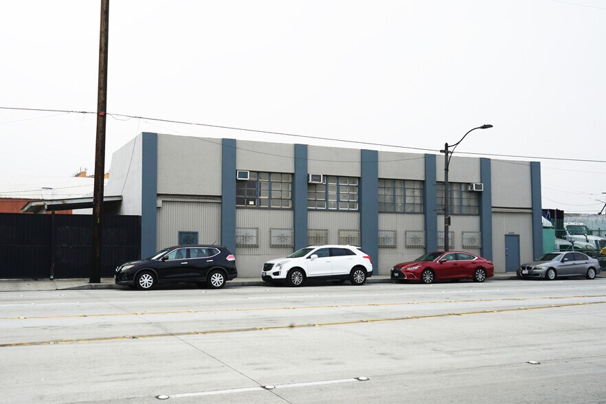 Primary Photo Of 4450 E Washington Blvd, Commerce Manufacturing For Sale