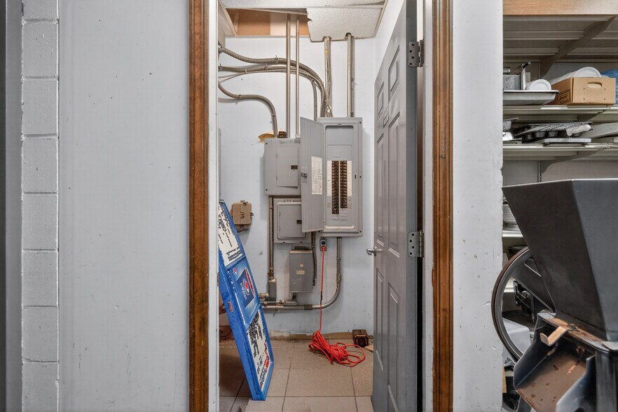 More Photos Of 173 County 526 rd, Allentown Office For Sale