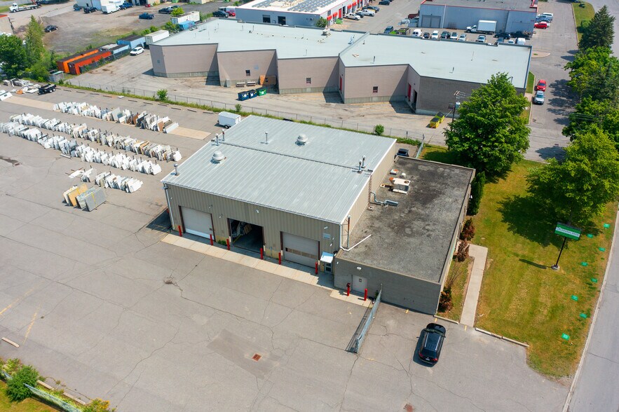 More Photos Of 2393 Stevenage Dr, Ottawa Service For Lease