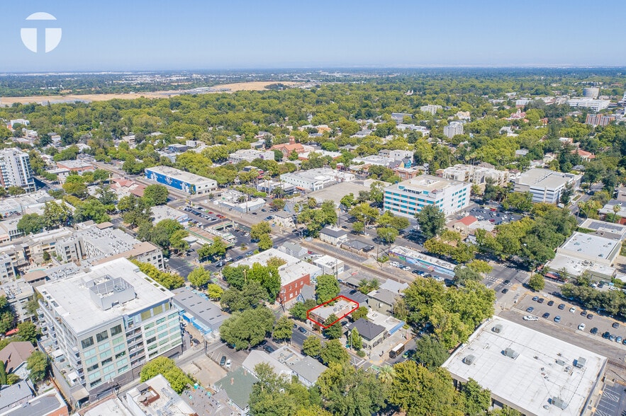 More Photos Of 1221 19th St, Sacramento Restaurant For Sale