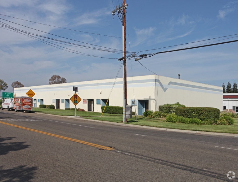 Primary Photo Of 4009-4089 Cherokee Rd, Stockton Light Distribution For Lease