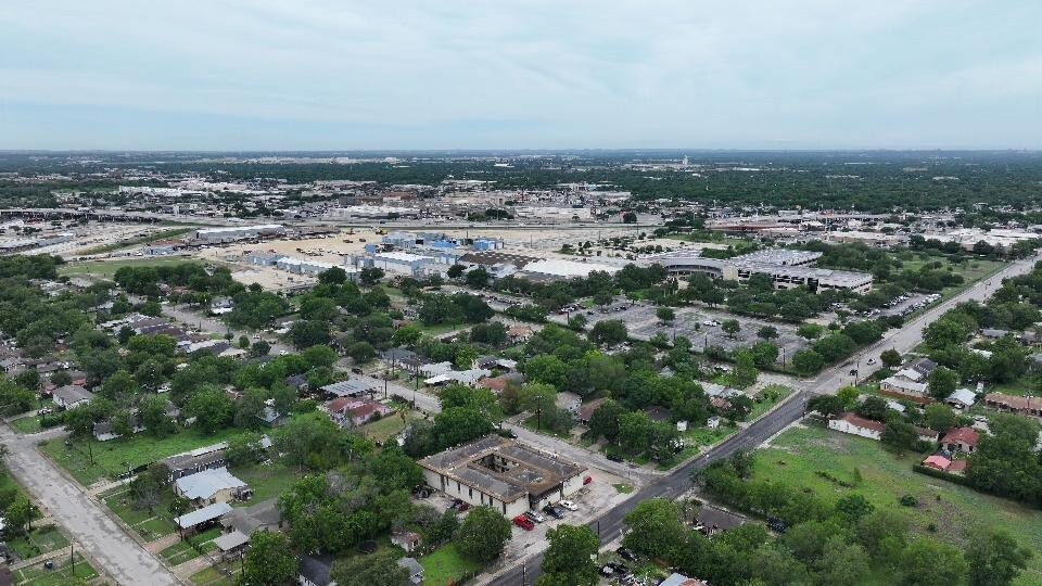 More Photos Of 703 Logwood Ave, San Antonio Apartments For Sale