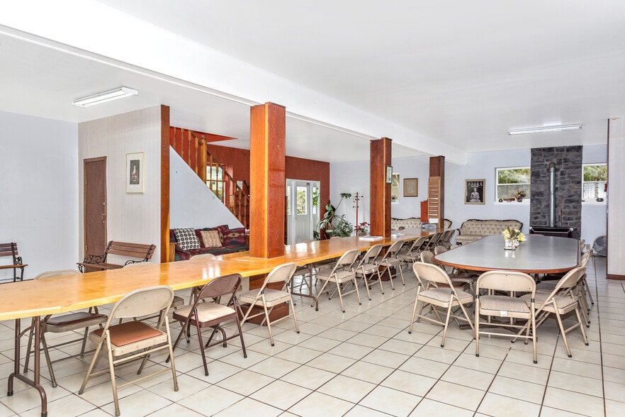 More Photos Of 16817 Germantown Rd, Germantown Schools For Sale