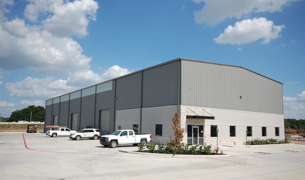 Primary Photo Of 5301 FM 1960 W rd, Humble Warehouse For Sale