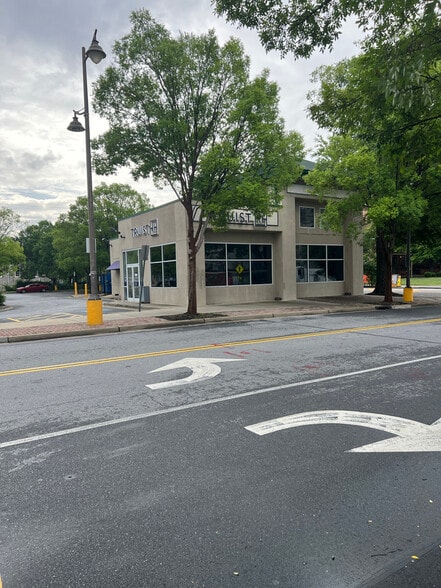 More Photos Of , Atlanta General Retail For Sale