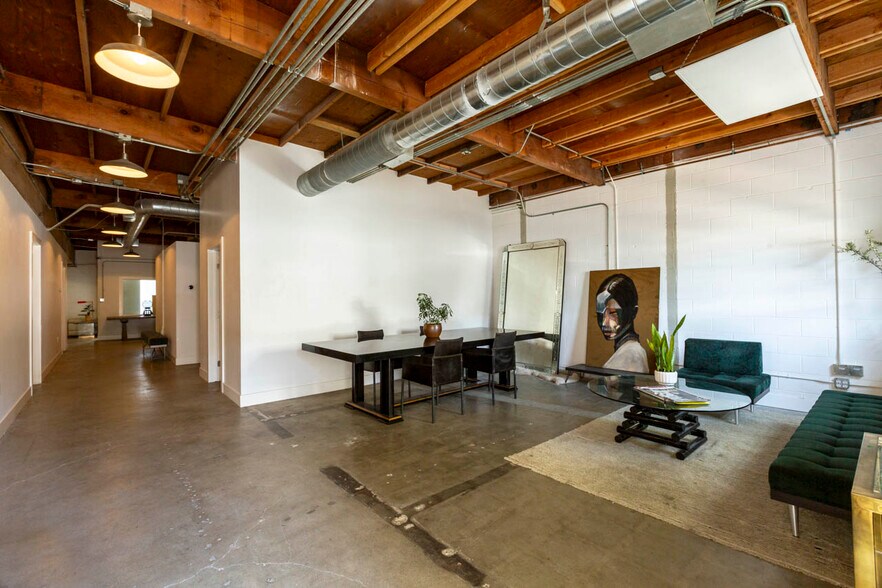 More Photos Of 5908 Barton Ave, Los Angeles Loft Creative Space For Sale