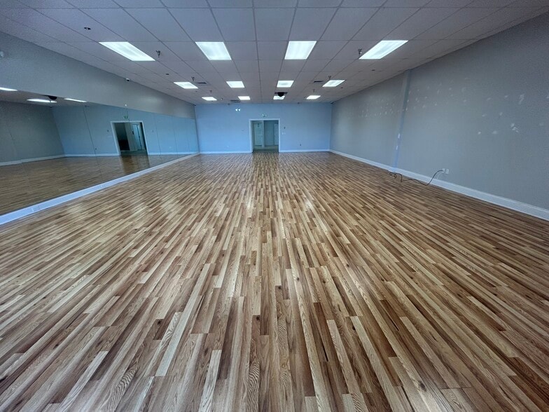 More Photos Of 17051 Jean St, Fort Myers Unknown For Lease