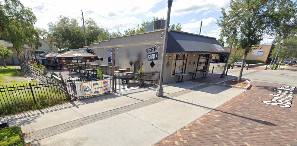 More Photos Of 300 S Sanford Ave, Sanford Restaurant For Sale