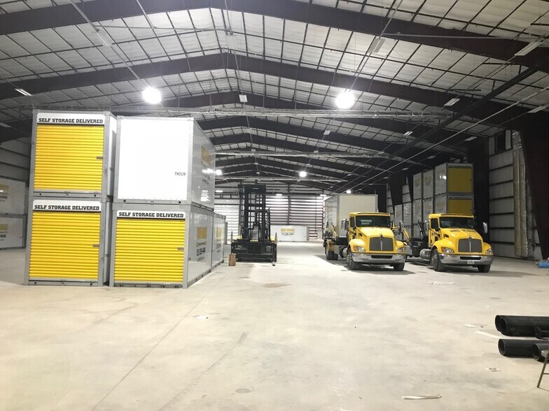 More Photos Of 15295 S Interstate 35, Buda Warehouse For Lease