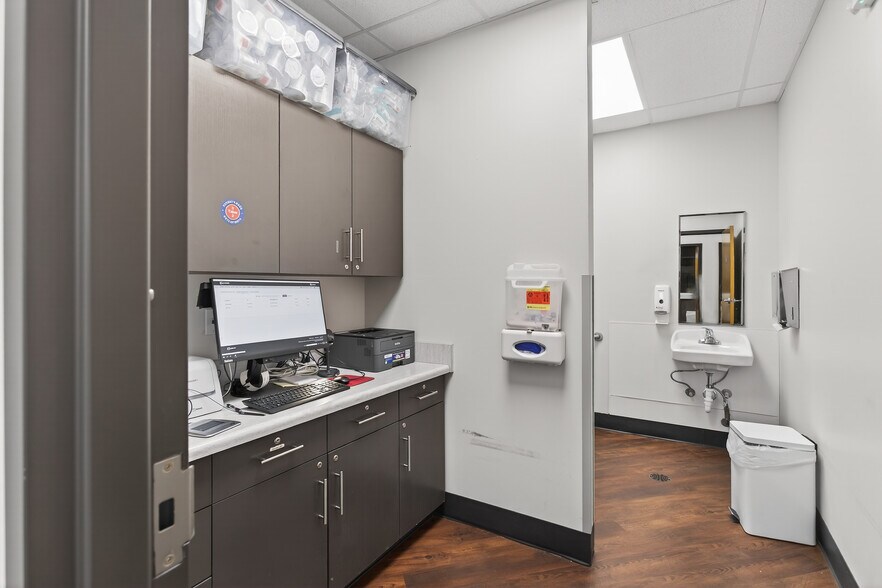 More Photos Of 991 Elliston Way, Thompson's Station Medical For Lease
