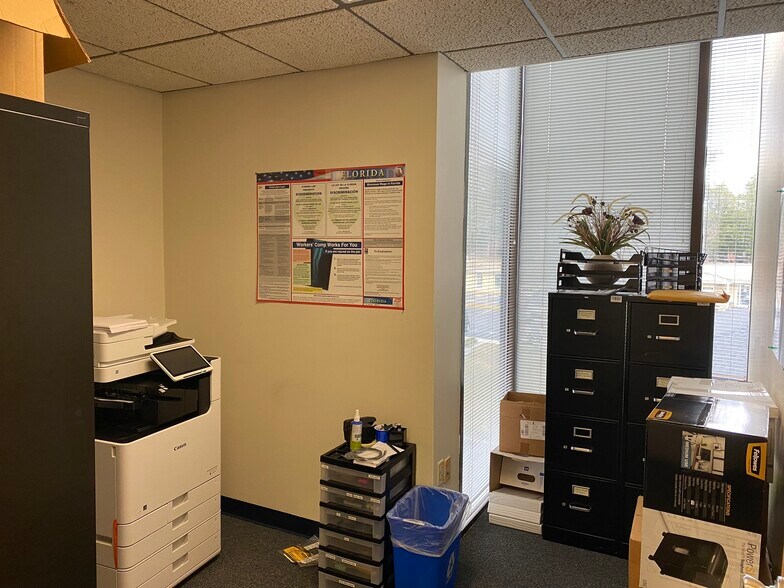 More Photos Of 2610 NW 43rd St, Gainesville Office For Lease