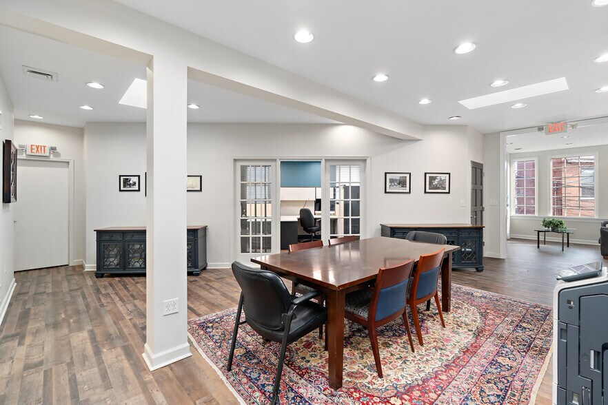 More Photos Of 438 Division St, Sewickley Office For Lease