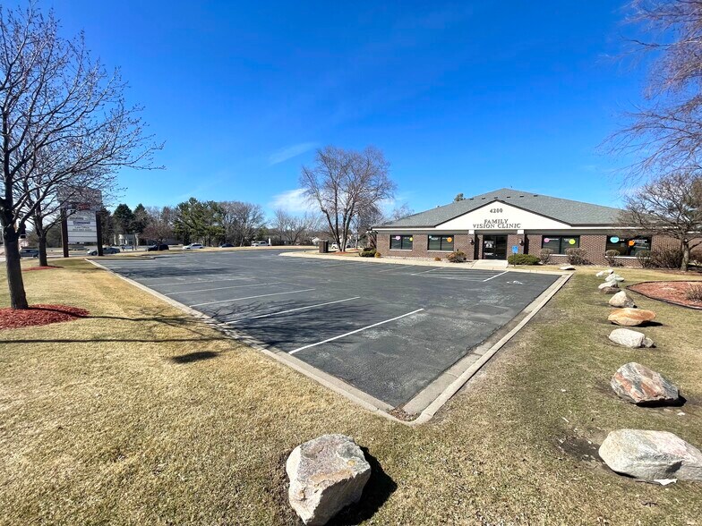 More Photos Of 4200 Egan Dr, Savage Office For Sale