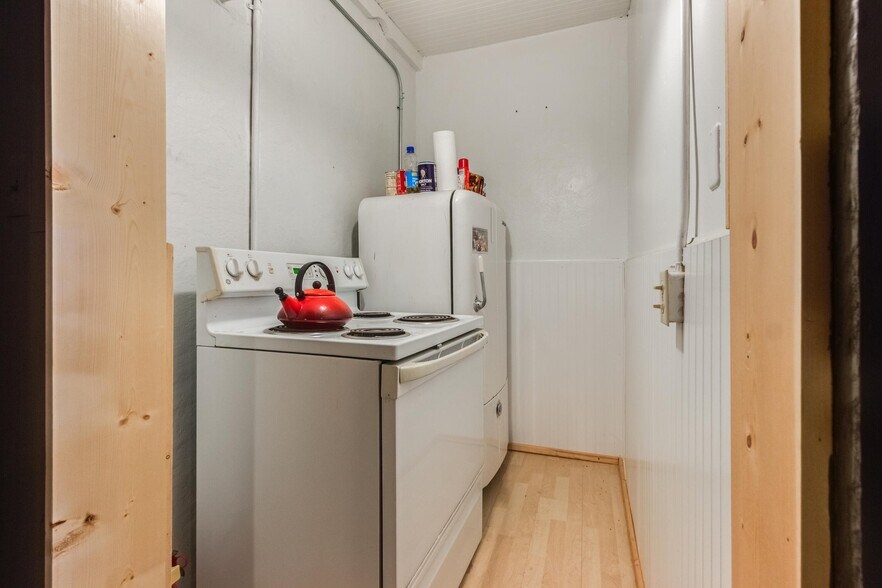 More Photos Of 124 W 6th St, Walsenburg Storefront Retail Office For Sale