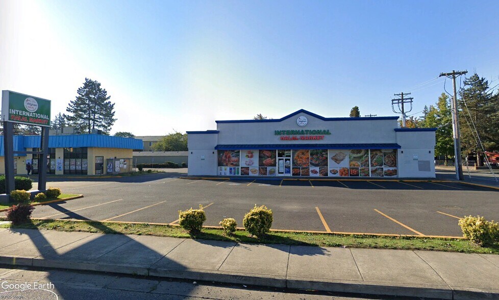 More Photos Of 19010 SE Stark St, Portland Freestanding For Sale