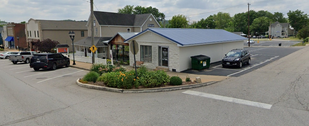 Primary Photo Of 101 S Central Ave, Eureka General Retail For Sale