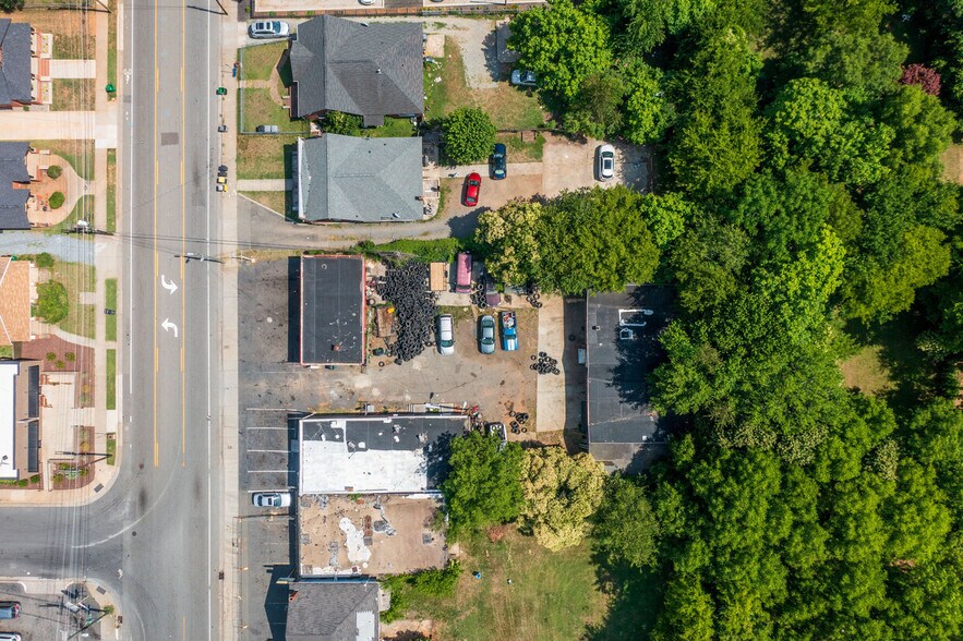 More Photos Of 2625-2629 Tuckaseegee Rd, Charlotte Storefront Retail Office For Sale