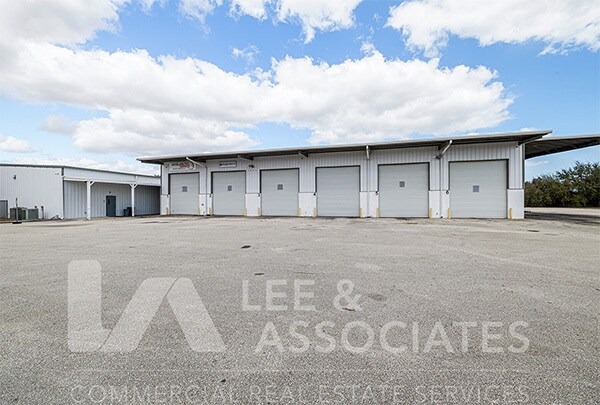 More Photos Of 1875 Robert J Conlan Blvd NE, Palm Bay Warehouse For Lease